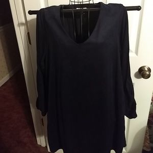 Cold shoulder faux suede feeling